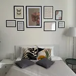Homelike Prague Apartment